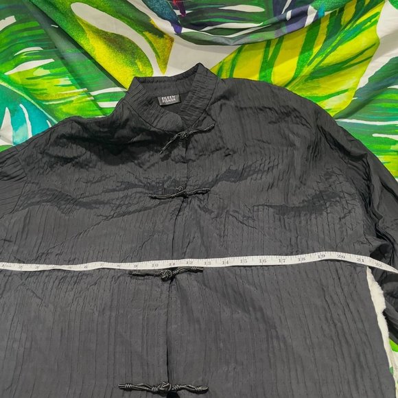 EILEEN Fisher Women's Small Black Silk Toggle Dinner Fall Autumn Goth Jacket - Picture 13 of 14